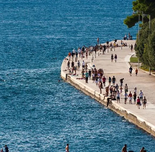 Mila In Old Town Centre Апартаменты Задар